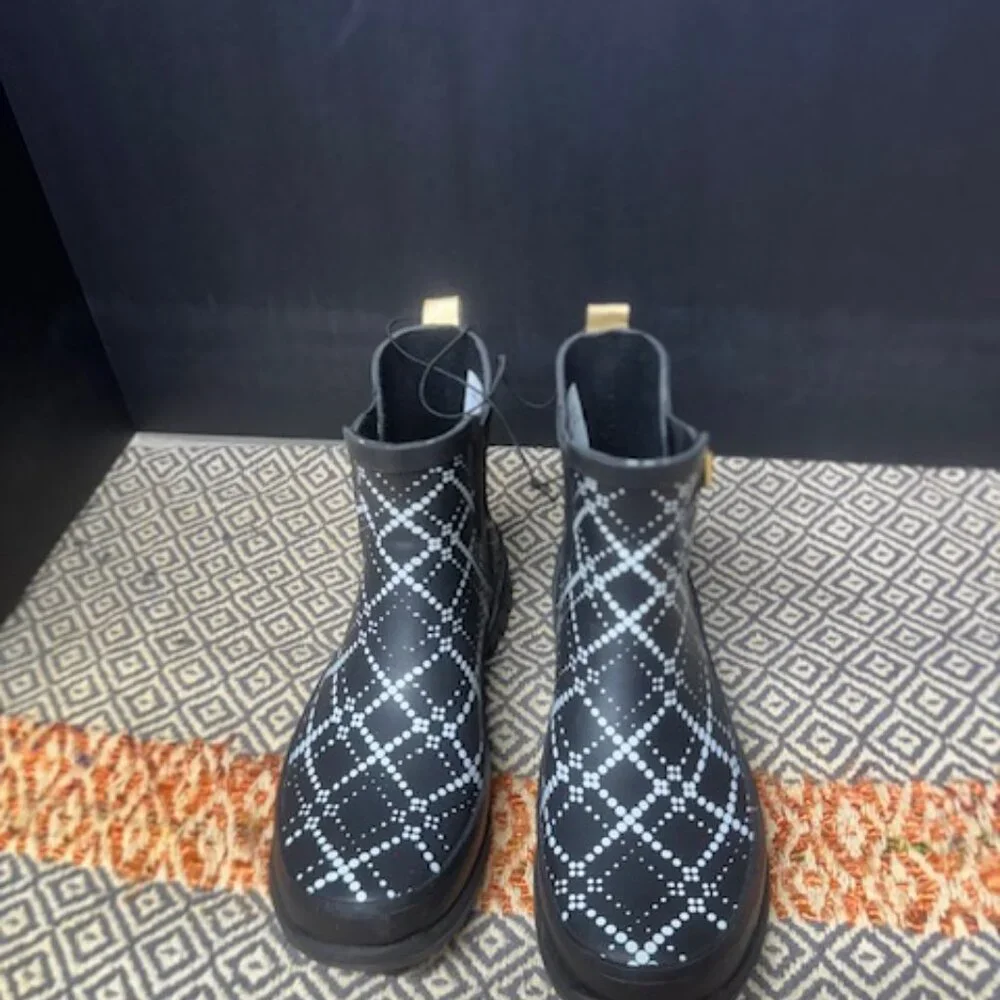 Western Chief Chelsea Rubber Boots Woman's Size 7 NWOT - Picture 12 of 13